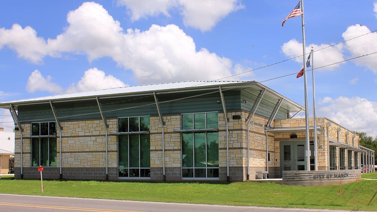 Asphalt Shingle Roof serving Manor, TX - Manor, TX